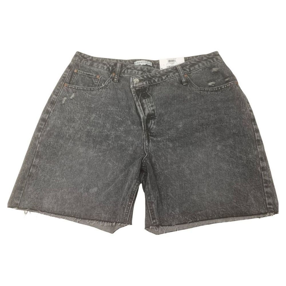 Asymmetrical Fly Bermuda Shorts